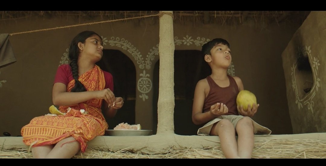 CinemaRareIN's tweet image. Bengali film #Sa / #SimpleNotes, directed by @raiisonai, feat. @iindraadip and Jul, to have its Canadian Premiere at the @mosaic_misaff on Aug 3rd. 

#ArijitSingh