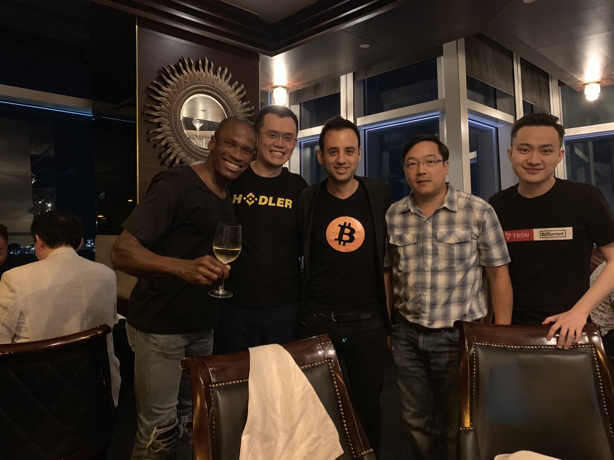 DigitalMoney24's tweet photo. Who is your favorite CEO?

@CryptoHayes @SatoshiLite @justinsuntron @cz_binance 
 
#Tron
#Binance
#BitMex 
#Litecoin

📸 @cryptomanran https://t.co/hnsuH4EodY