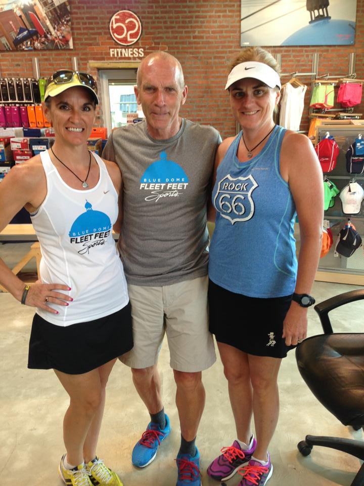 okierunner67's tweet photo. July 8, 2013. I've met so many wonderful people on my running journey. Meeting @BartYasso is one of them!  (I'm on the right but I'm sure you totally remember meeting us 🤣😂).  #ThingOneandTwo @FleetFeetTulsa Hope to see you again this year at @route66marathon https://t.co/SSacTnXoBq