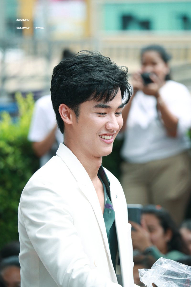 Polcachu's tweet photo. (๐๗/๐๗/๒๕๖๒) :: #แบรนด์ซุปไก่สกัด
@Tawan_V 😊
#tawan_v #ชาวบ้าน
#เตนิว #โพก้า #polcachu https://t.co/UKyNwykKLa