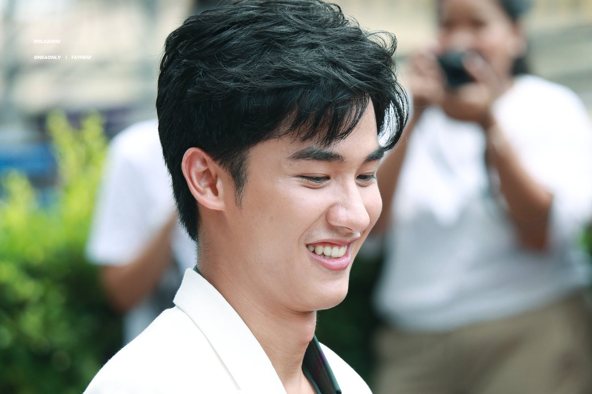 Polcachu's tweet photo. (๐๗/๐๗/๒๕๖๒) :: #แบรนด์ซุปไก่สกัด
@Tawan_V 😊
#tawan_v #ชาวบ้าน
#เตนิว #โพก้า #polcachu https://t.co/UKyNwykKLa