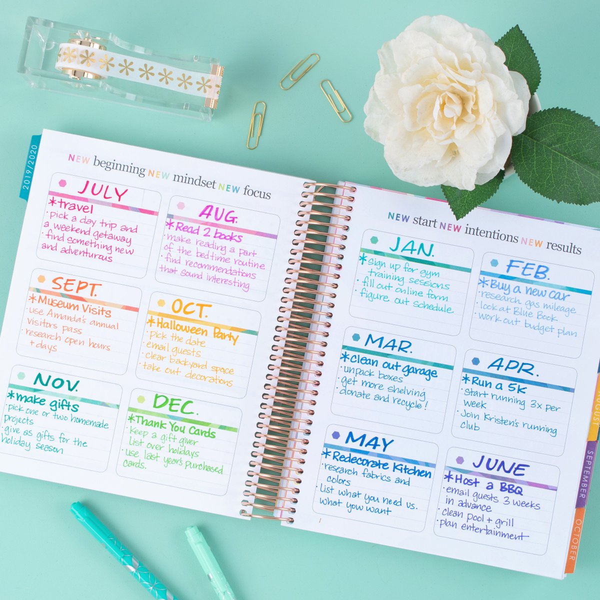 ErinCondren's tweet photo. Week TWO is here &amp; it's all about reaching those GOALS! From small victories like drinking more water to large wins like nabbing that promotion, tell us how you set goals in your planner! (We personally ❤️ using the 12 boxes to break them out by category!) #DayintheLifePlanner https://t.co/9xCkVpT5pK