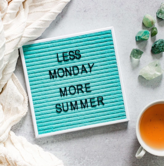 CrowdSocialCA's tweet photo. Not ready to jump back into the work week quite yet 🙅Who's with me? Photo via @wellnessstockshop #lessmonday #summervibes #monday #happymonday #summer https://t.co/A0vXEVRMDw