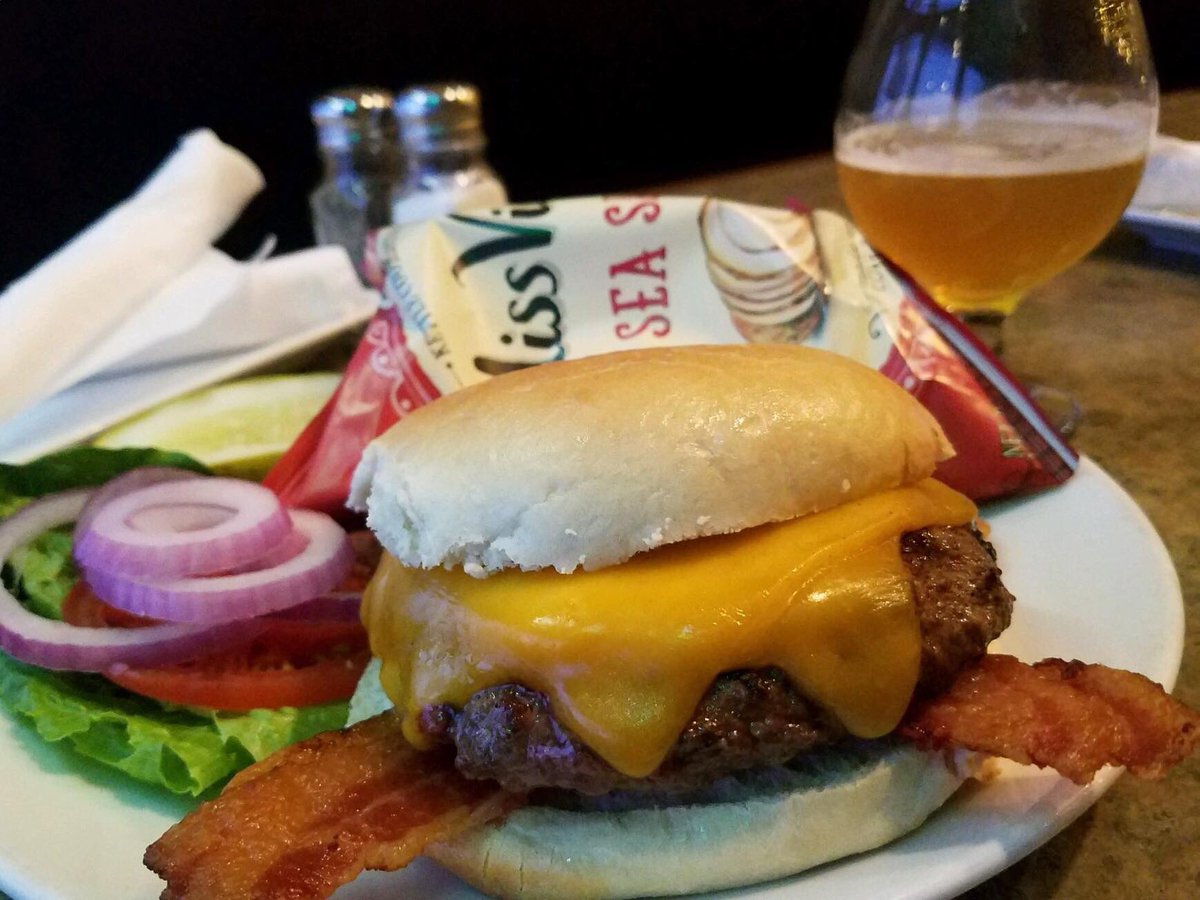 Don’t Forget, on Mondays,
starting at 5pm, IT’s BURGER NIGHT at the Pickled Pig Pub. Come check us out! #MondayMood #MondayMotivation #special #delaware #rehobothbeach
