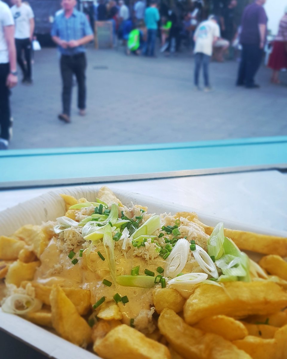 Kate's plaice tweet media