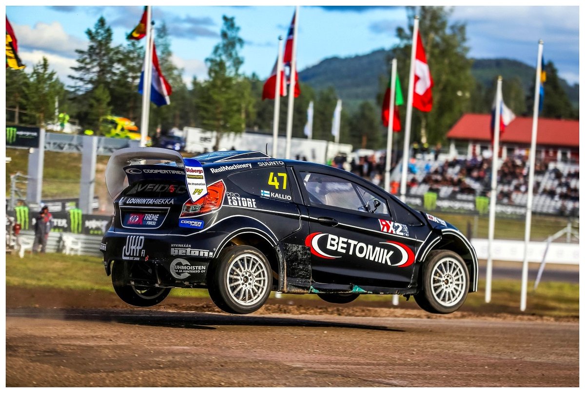 jkallioracing's tweet photo. Kuvakooste Ruotsin Höljesin viikonlopusta, pictures from Höljes and The Magic Weekend -> https://t.co/OFyWHoNkQW #WorldRX #WRX #RX2 #HöljesRX #TheMagicWeekend @olsbergsmse @FIAWorldRX @RX2_Series
📸 Jakub Nitka / Olsbergs MSE https://t.co/7xv4nDX5lj