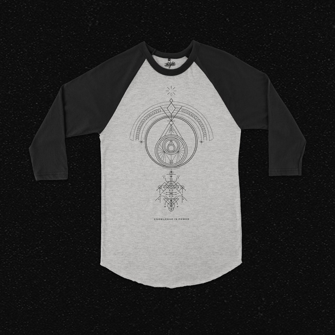 twt_architech's tweet photo. Skudaipura X Stickybox: The Hidden Collection

Item code/name: 002/Geometric Raglan
Swipe left for print details and size chart.

Pre-order opens until 13th July 2019
RM49.90 only
Postage: +RM10.00

Kindly click link in the bio to order or DM us.

Hotline: https://t.co/5arTY2GBCk https://t.co/ShExDOnfIy