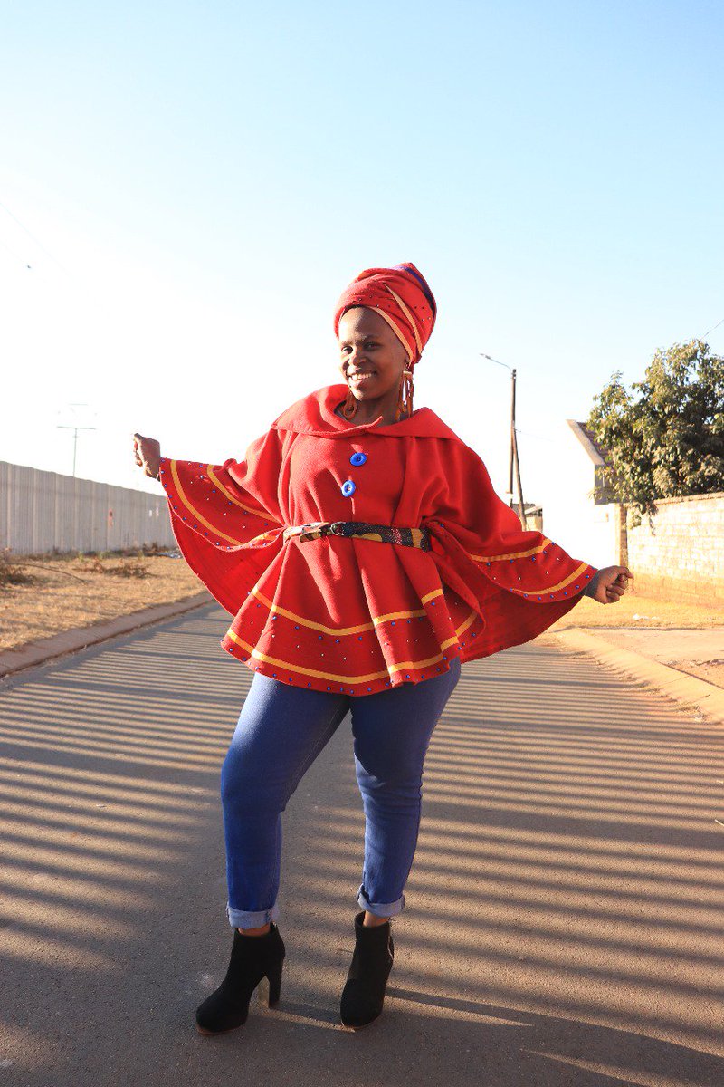 untoldZA's tweet photo. Sometimes you just want to hide the junk in the trunk. And what great way to do that than with our stylish ponchos?
#HouseofZimvo
DM.
Whatsapp: 065 613 6302. https://t.co/NAAdb2AFMa