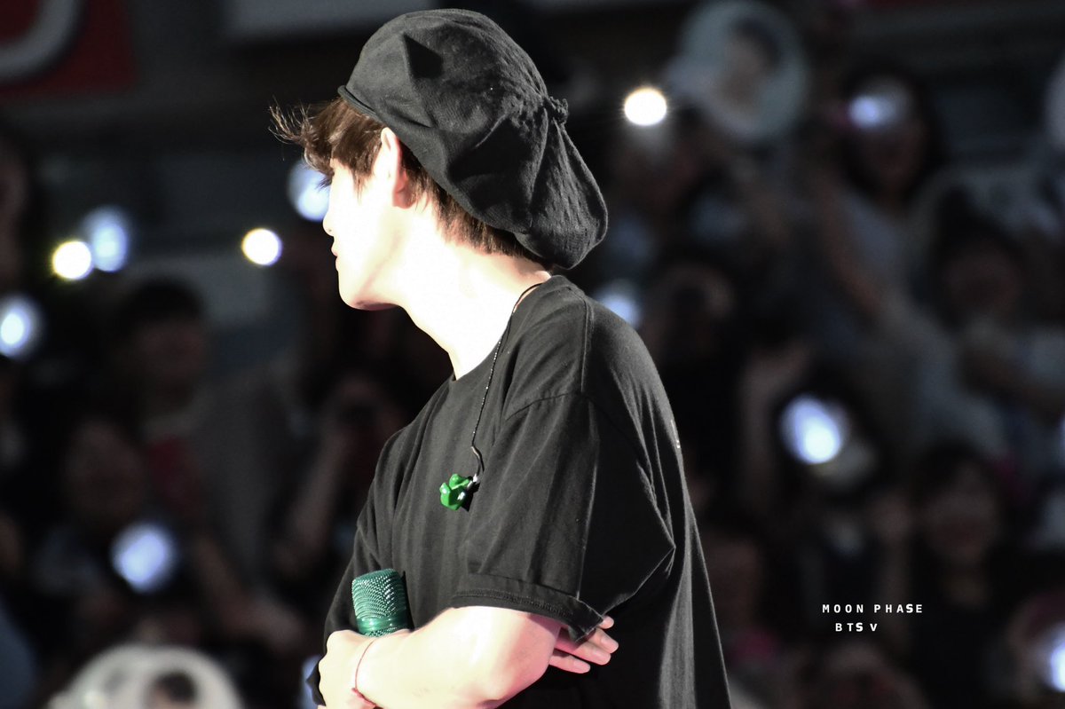 _Moon__Phase's tweet image. 0707 SYS OSAKA🐙

#김태형 #BTSV #방탄소년단뷔 #뷔 #태형 #태태 #taehyung #방탄소년단 #BTS  @BTS_twt