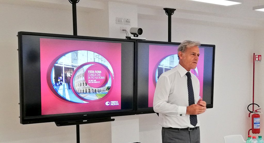 Comunica_Media's tweet photo. "Le #fiere creano ponti, sviluppano l'#economia e generano #ricchezza!"
P. Piccinetti
#EventingFerpi https://t.co/KTECSzr50U