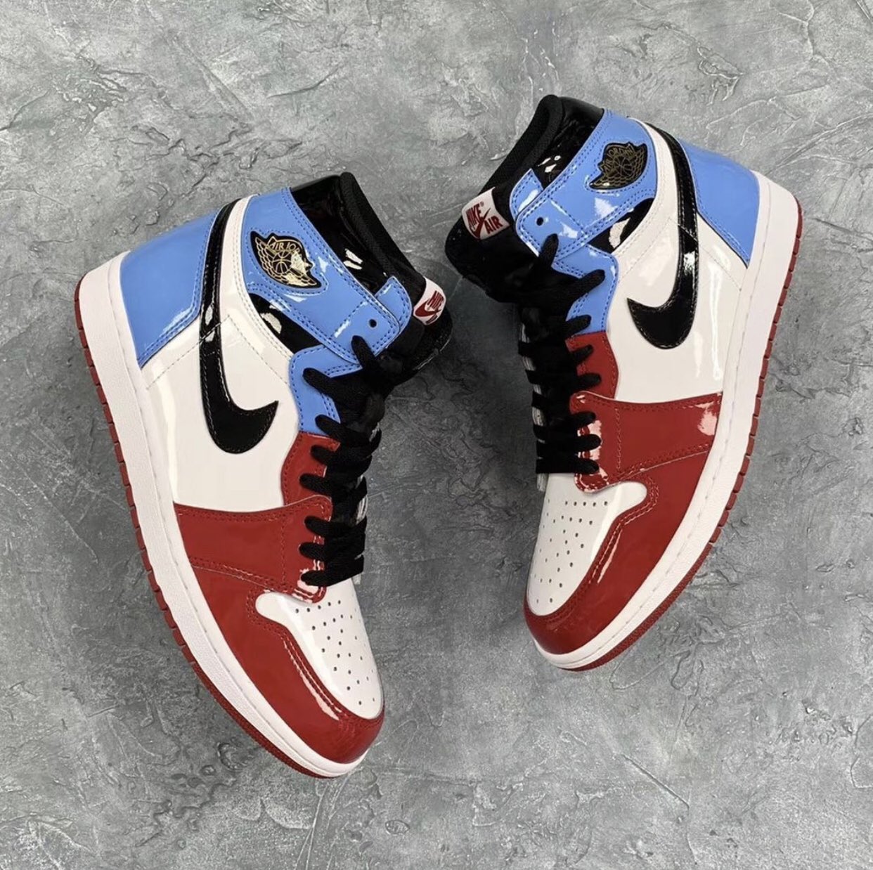 jordan 1 fearless crease