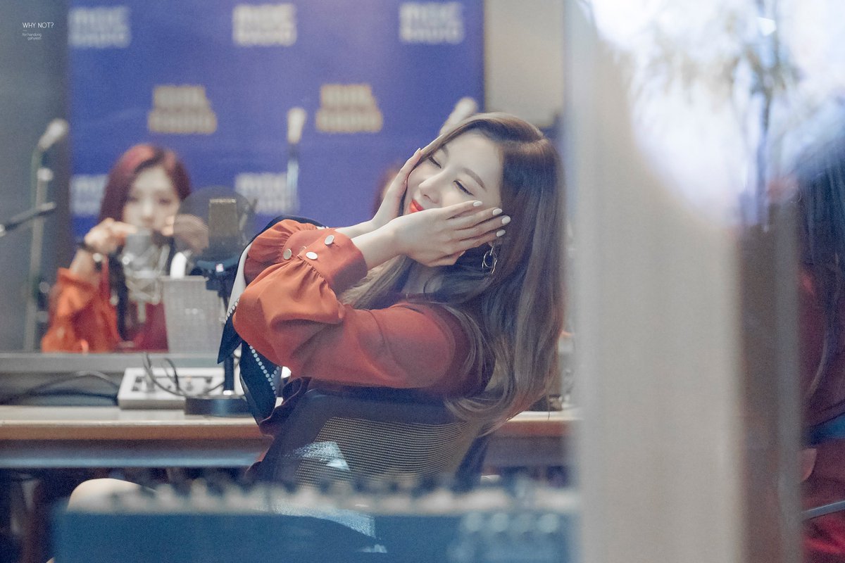 whynot_ghd's tweet photo. 190305 두 시의 데이트

그 시절 우리가 좋아했던 그 방송부 선배

@hf_dreamcatcher 
#드림캐쳐 #한동 https://t.co/LCvxuSWCDW