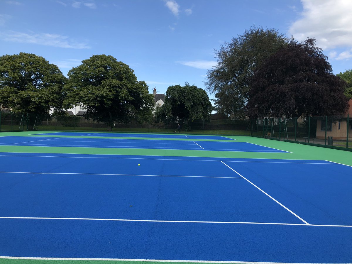 CraigieCSH's tweet photo. @Smudgeroo72 Looking better now! 😁 Tennis coming soon https://t.co/HqCL9Q4N1s