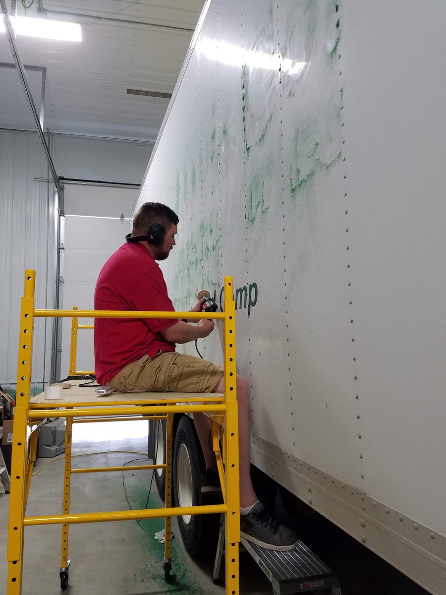 CodeZeroFargo's tweet image. Check out this before and after of a truck that needed it's vinyl removed. Good as new! 
#codezero #czdoesit #fargo #vinylremoval