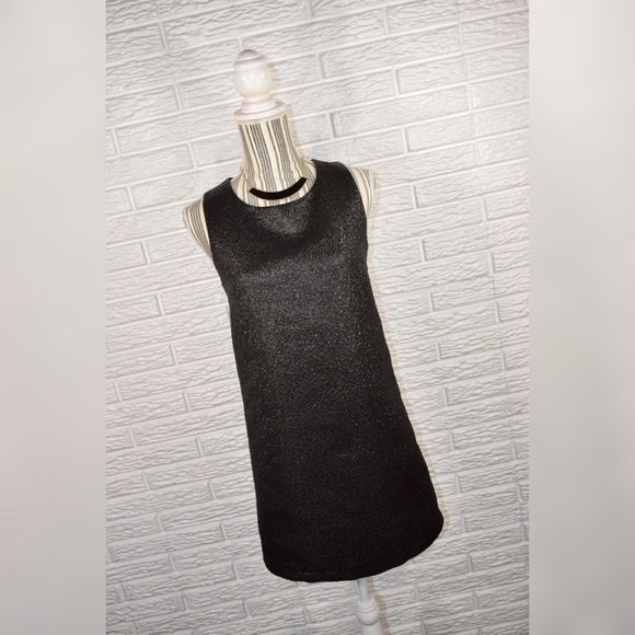 catesschwark's tweet photo. So good I had to share! Check out all the items I'm loving on @Poshmarkapp from @penelopemelko #poshmark #fashion #style #shopmycloset #clbylaundry #sheandsky #jcrew: https://t.co/4iIbpVEf3p https://t.co/rZ8Qdp67dc