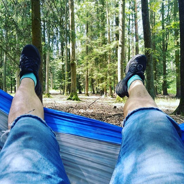 lukasikcz's tweet photo. Z hamaky je prostě ten svět nějak hezčí #hamaka #relax #pohoda #houpacisit #hammock #bavlna #protisedi  #odpocinek #pohodli #utulno #lenoseni #zdravyspanek #handmade #style #colorful #mexickehamaky #jaro #domov #garden #chill #fun #love #vlese https://t.co/6y7LeEoAQo https://t.co/Qnc34bqBKl