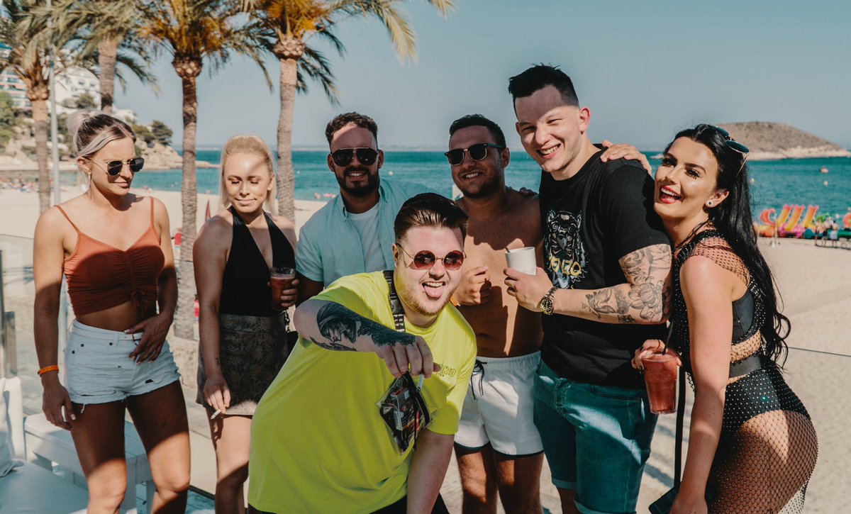 NGPLtd's tweet photo. Talk about a WORK PERKโฆ..
Does your place of work take staff members away on annual, all-expenses-paid company holidays????
Thought not, hereโs a few pics from NGPโs latest trip to MAGALUF ๐
#Maga3 #MyWorkIsBetterThanYours #WorkPerk #GlobalProcurementGroup https://t.co/0rzwpg0Wnz
