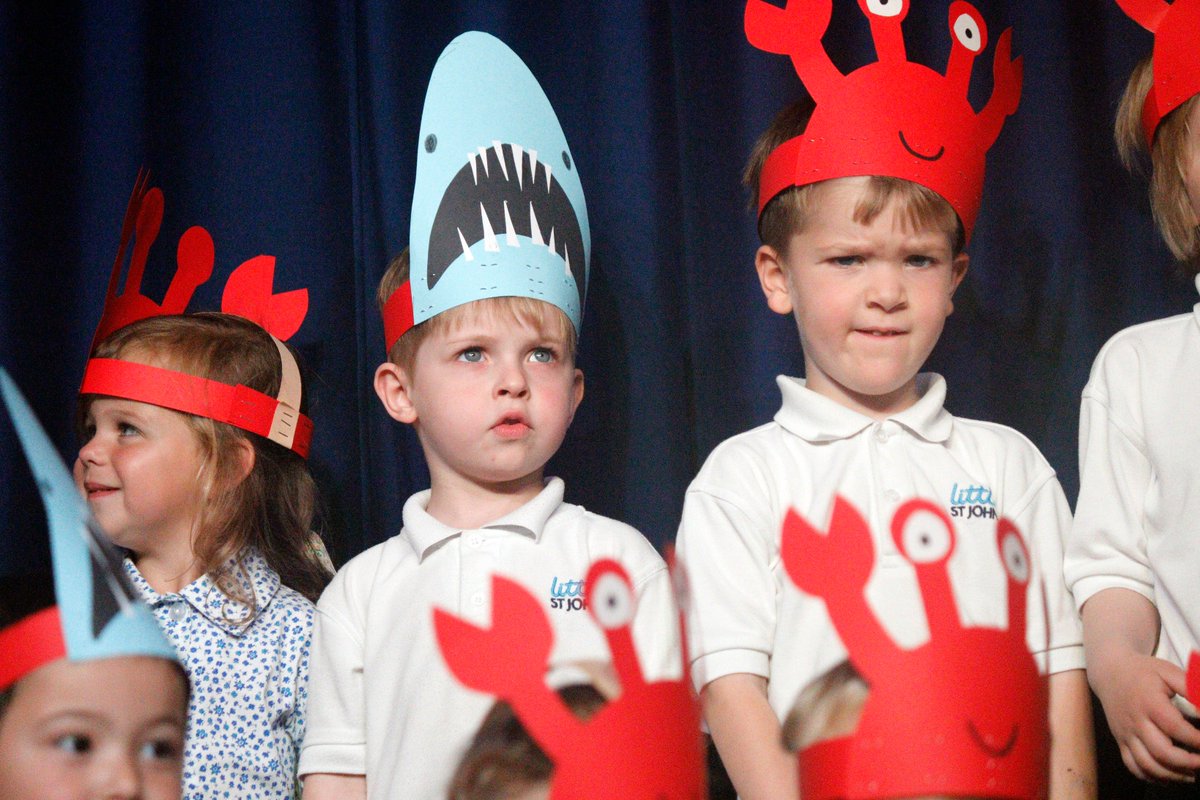 SJCJuniorSchool's tweet photo. Our Nursery children singing a selection of 'under the sea' themed songs at our Nursery &amp; Pre-Prep Summer Celebration! #studentsthrive #LittleStJohns https://t.co/jEfd6rN6Me