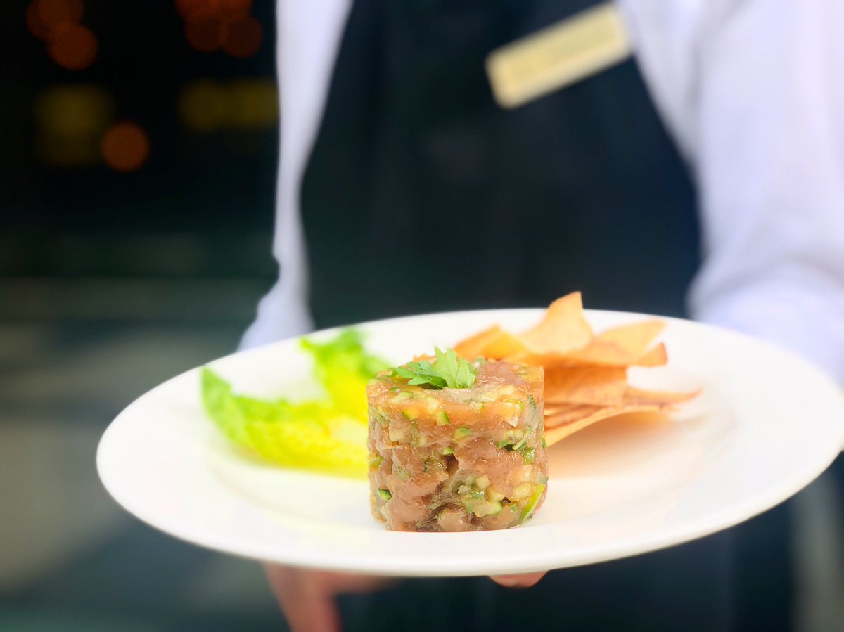 TUNA TARTARE | A cool, refreshing appetizer of hand chopped ahi tuna seasoned with ponzu and jalapeño.  Available at lunch and dinner. 🍴
#tuna #tartare #ahituna #toronto #liciousto #licious #appetizer #yyzfood #torontorestaurants
