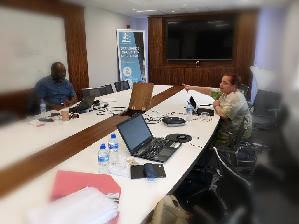 Tom Flynn tweet media