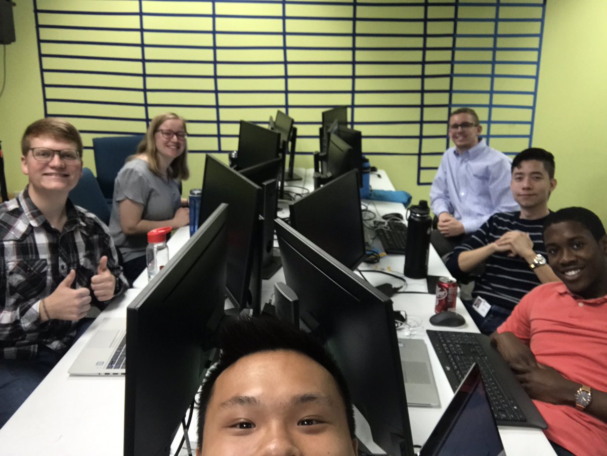 officialyang's tweet image. Working hard or hardly working? #pfgcodejam