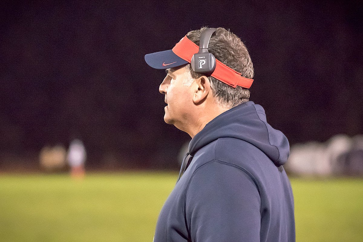 scott_lqd's tweet photo. 2019 Shore Football Coaches Foundation Hall of Fame Inductee: Manalapan's Ed Gurrieri https://t.co/uSefNdxd1t https://t.co/qXVrQ33MNt