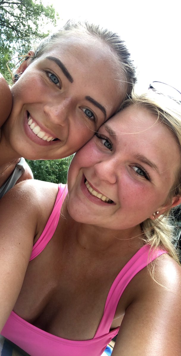 Sydney_Marks13's tweet photo. Happy 22nd to my forever BFF! I love you with all my heart and I can’t wait to go out with you next year 😘 I hope your feelin 22! ✌🏻💕 @taylor_ackerly https://t.co/1Q3zmEXSQk