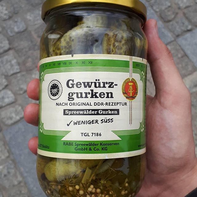 AndreasImmisch's tweet photo. #ddr #spreewaldgurken #spreewald #gurk  #grünesgold #ostalgie https://t.co/WtB9N6I52u https://t.co/ohOkpimDcb