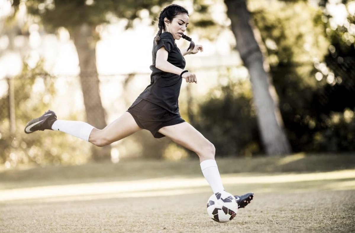 Set goals beyond your reach so you always have so you always have something to strive for. 

Love this from @CompleteAthlete! 

Check out their ultimate interactive soccer learning experience to take your game to the next level - bit.ly/2V8cQB0.