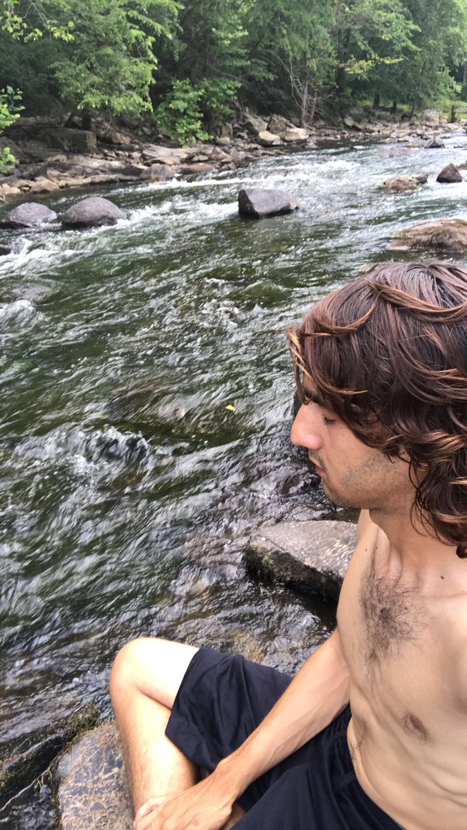 EvinWebDevATC1's tweet image. Twitter Assignment 9: I created this photo manipulation back in 2017 when i went to Virginia for summer vacation. I believe it is very interesting because i love nature so i decided to take a picture in it and surround myself in it.