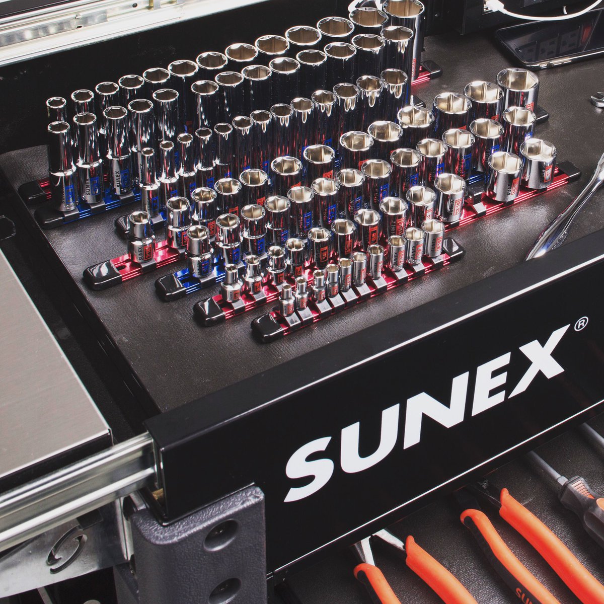 SunexTools's tweet image. Chrome doesn&apos;t just look good. It reduces the potential for rust and corrosion. 😎 #sunextools #chrometools