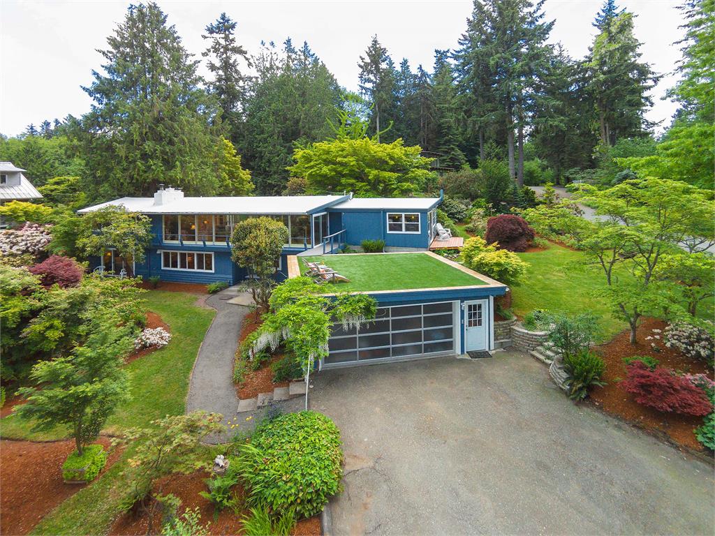 Need your own private getaway? #turf #artificialturf #vacation
