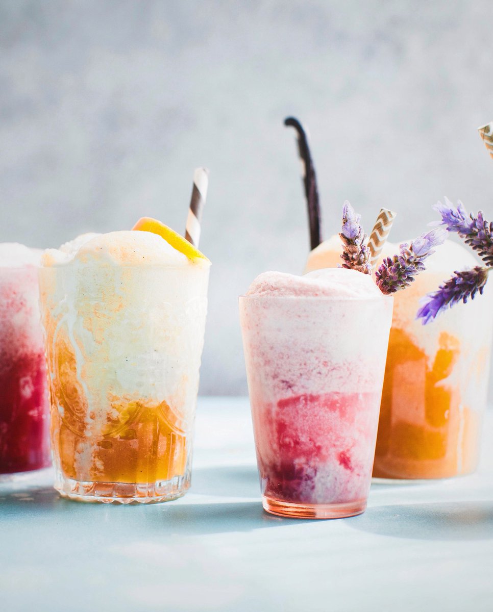 shopmarketco's tweet image. We’ve rounded up our top Summer vegan &amp;amp; dairy-free dessert picks on the Market &amp;amp; Co. Blog: bit.ly/Summer-VeganDa…  
Mix and match @villagejuicery’s Craft Kombucha with Sweet Jesus’ Coconut Soft Serve ice cream to create your own Kombucha float!
#shopmarketco #marketblog