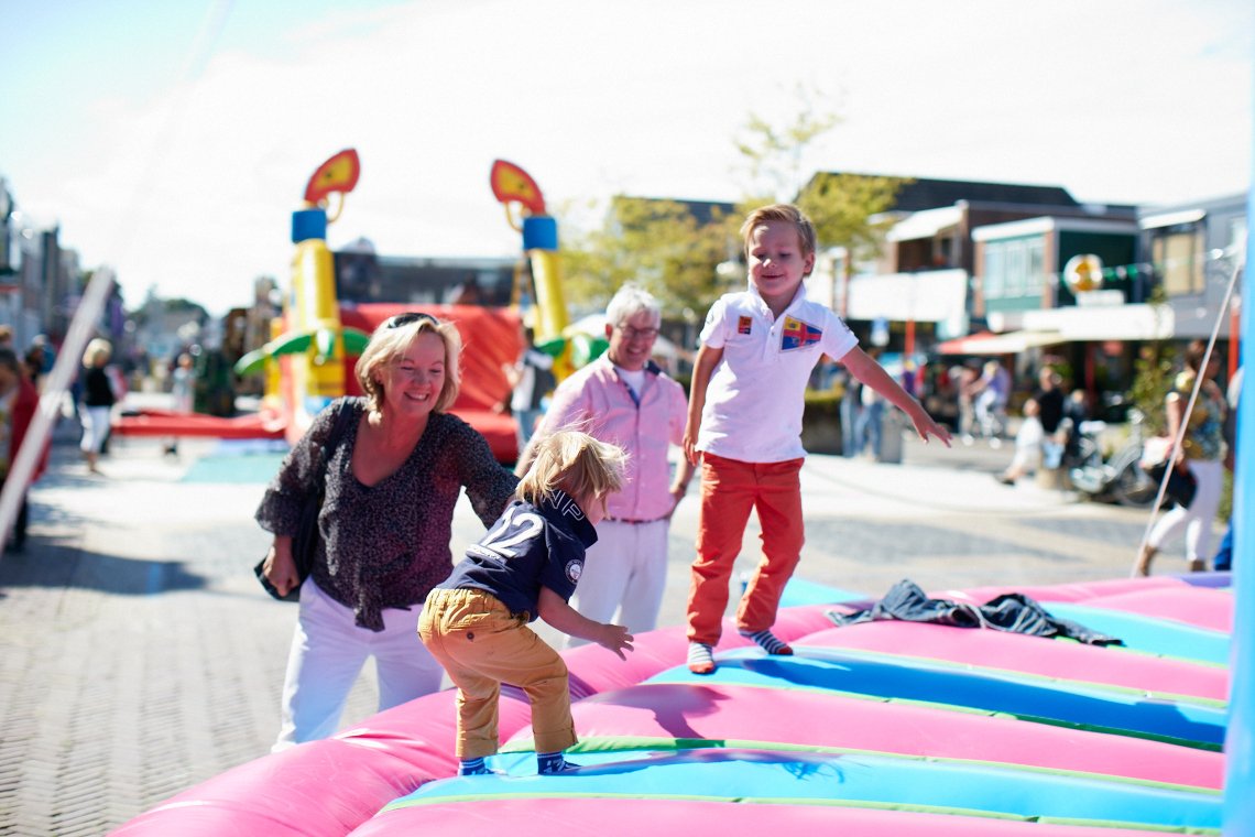 Een mini-event in Ten Post: a.s. donderdag is de maandelijkse Open Middag in de Postkoamer. Vanaf 16:00 uur staat de koffie klaar en beantwoordt @victorinegraaf je vragen over het versterken, verduurzamen en verbeteren van jouw woning. Lees meer: bit.ly/2NH1vp5 #tenpost