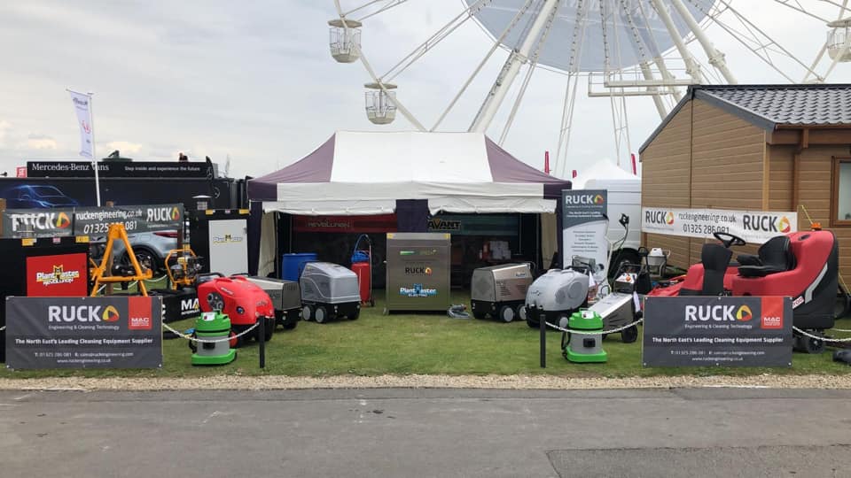 RuckEngineering's tweet image. Today the team have been busy setting up our stand @greatyorkshow 2019! 
We are looking forward to seeing you all for another great week at the infamous show ground! Come down and say hello to us on stand 721! #greatyorkshireshow #cleaningequipment #harrogate #pressurewasher