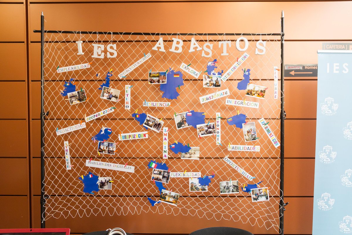ProjectVITAE's tweet photo. The Erasmus team from #IESAbastos is madding more dissemination. Before the summer break we have attended to a #ErasmusCV summon to disseminate our #VITAEproject among others. Have a nice summer break see you in September! #Erasmus https://t.co/oXsIMn07vi
