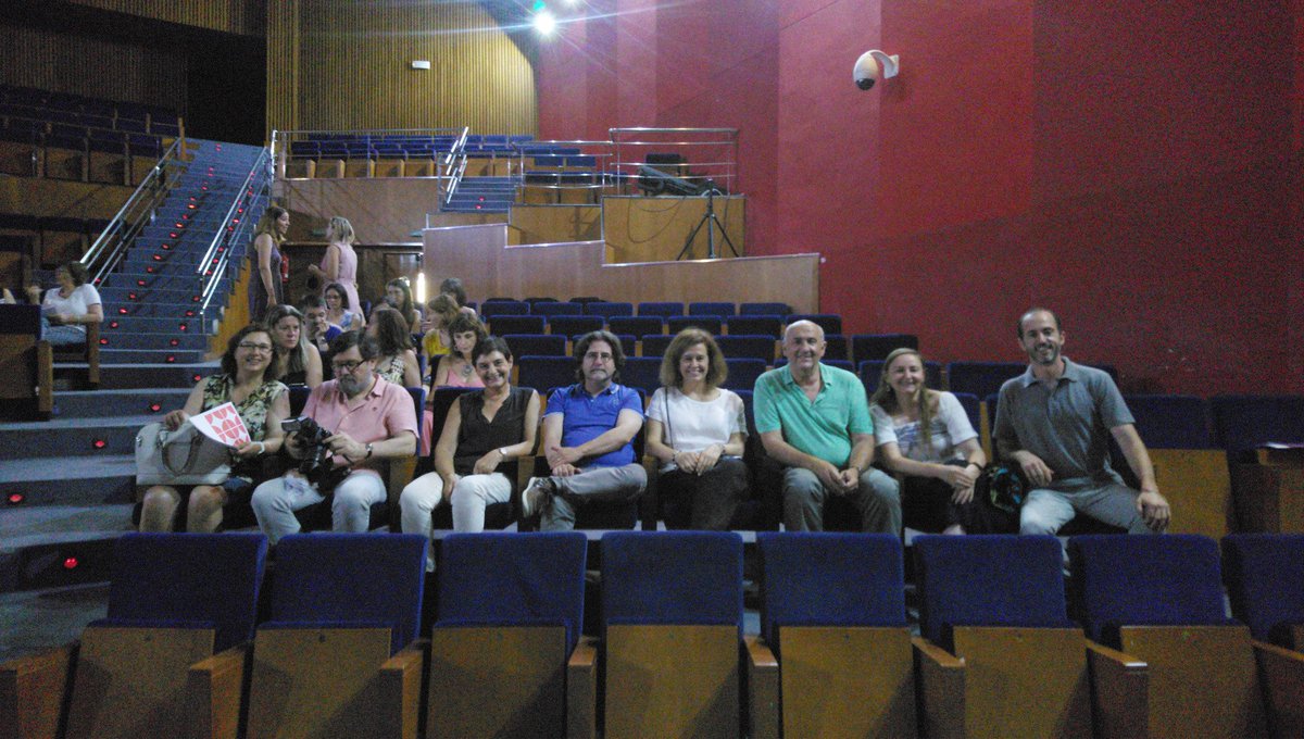 ProjectVITAE's tweet photo. The Erasmus team from #IESAbastos is madding more dissemination. Before the summer break we have attended to a #ErasmusCV summon to disseminate our #VITAEproject among others. Have a nice summer break see you in September! #Erasmus https://t.co/oXsIMn07vi