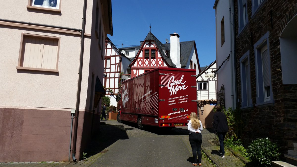 Rehschopp's tweet photo. @AmandaCatchpol1 
we did what Dick and Angel did 3 years ago...but to Germany (Ediger-Eller a beautiful wine village on the Mosel)...we used Right Move...I can't reccomend them strongly enough...good luck

regards

John and Cath https://t.co/doA8EAIcc5