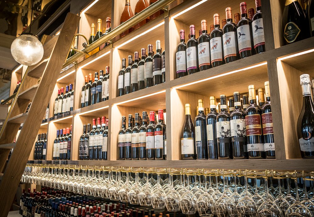 We have a few tickets left for our Summer Wine Tasting event....

Please call or email to make book your places for this event!!

alicia.mckay@individualrestaurants.com

07770 115 448