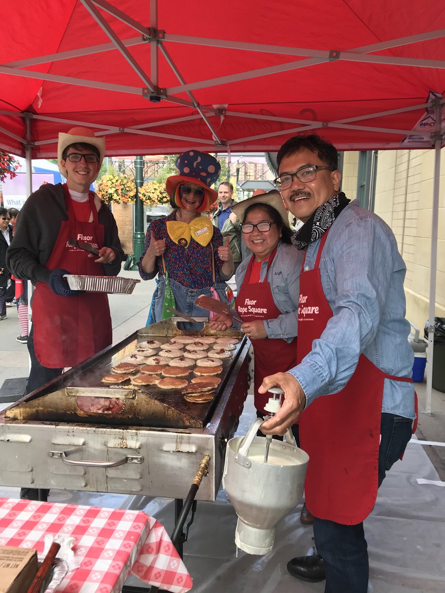 fluorcanada's tweet photo. Our pancake flippers are eagerly awaiting your arrival at #FluorRopeSquare  Come on down and get yours before they’re all gone! 🥞 😋 https://t.co/bc8Tgx9P1y