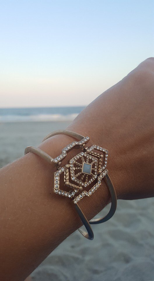 Summer vibes only 💕 (🔍: Capri Cuff) fripperybox.com #fripperybox #summeroutfit #summerfashion #holidayoutfit #beach #capri