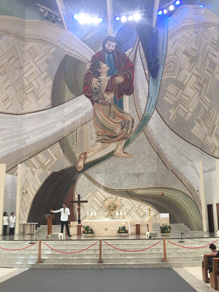 ResendeDora's tweet photo. @depjorgesolla @jairbolsonaro Que país é esse? Que triste ver o que está acontecendo. Tem algo que sempre está na minha cabeça :estamos sendo castigados? Pai das Misericórdia, em Jesus Cristo nosso Senhor, tende piedade de nós. Amém https://t.co/bTV4Z5uets