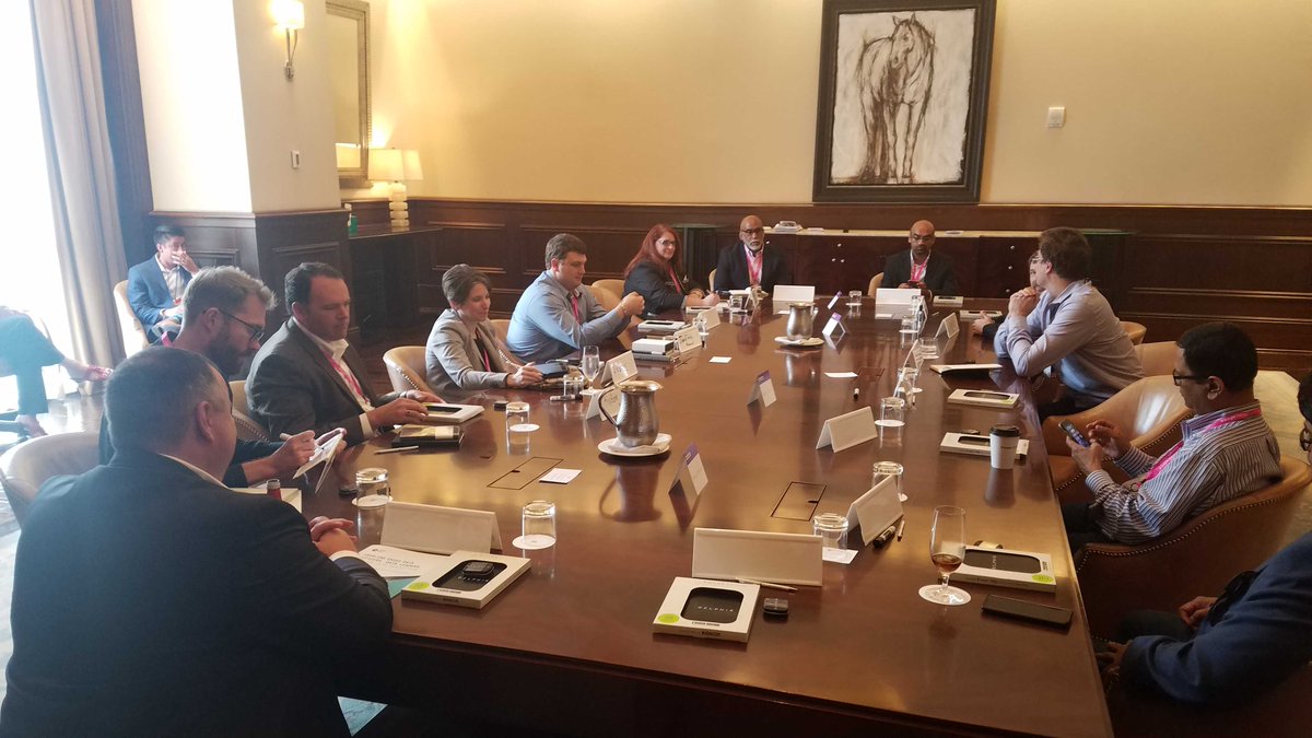 Delphix's tweet image. Another fantastic event at today's @Evanta #CDO Executive Summit in Atlanta! Our CTO @ericschrock enjoyed moderating the boardroom session w/leaders at @InterConHotels @honeywell on accelerating & securing data flow to drive enterprise initiatives. @TomBeedy
#LetDataFlow🌊