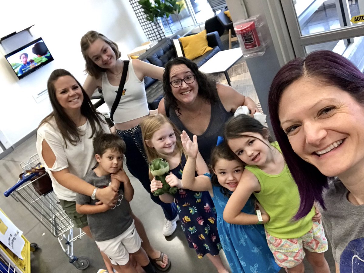 JennMHarris's tweet photo. Friends selfie at IKEA!! #LTEBINGO #annualIKEAtrip #atxgirls #LTgirls #friends4evah @frankhousera1 @kindermckallip https://t.co/9hPGqOCQwh