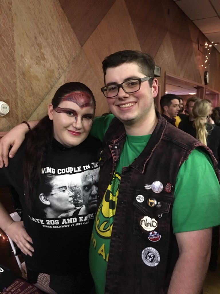 TheDinosawyer's tweet photo. So I hear its @TerraCalaway's birthday! Ever since I had so much as HEARD of this woman I'd been interested. But after meeting her, seeing her wrestle... she is a special kind of talent, and an amazing person! Happy birthday #WrestleMom! You got a fan for life! https://t.co/ds091qjTIy