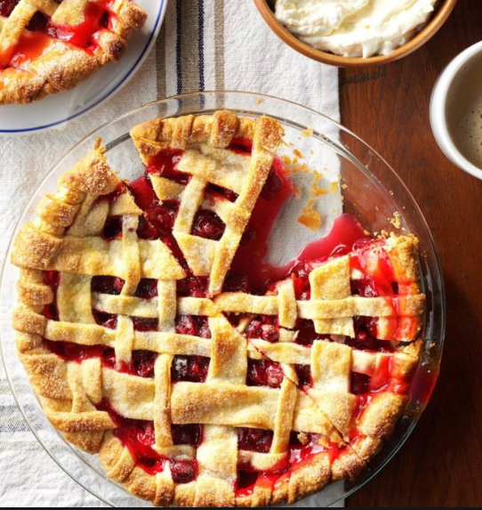 #TipTuesday Bake your fruit filled pies with a sheet pan underneath to catch any bubble over! Happy Baking :)