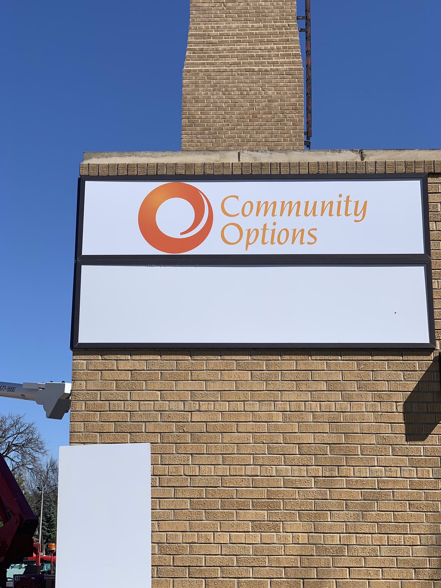 comoptlance's tweet image. Have our new sign for our Williston office. @ComOptND