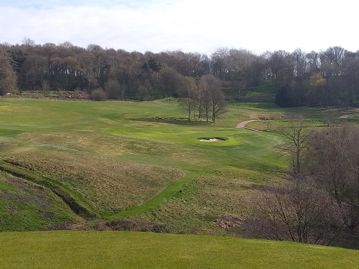 SwanGolfDesigns's tweet photo. #TheTimeIsNow: We're in the height of the playing season &amp; it's right we focus on course presentation, but decisions on winter projects need to be made. Whether it's course improvements, tree management or drainage installation, advance planning is the key to success #WillsWisdom https://t.co/wMbQqExbXN