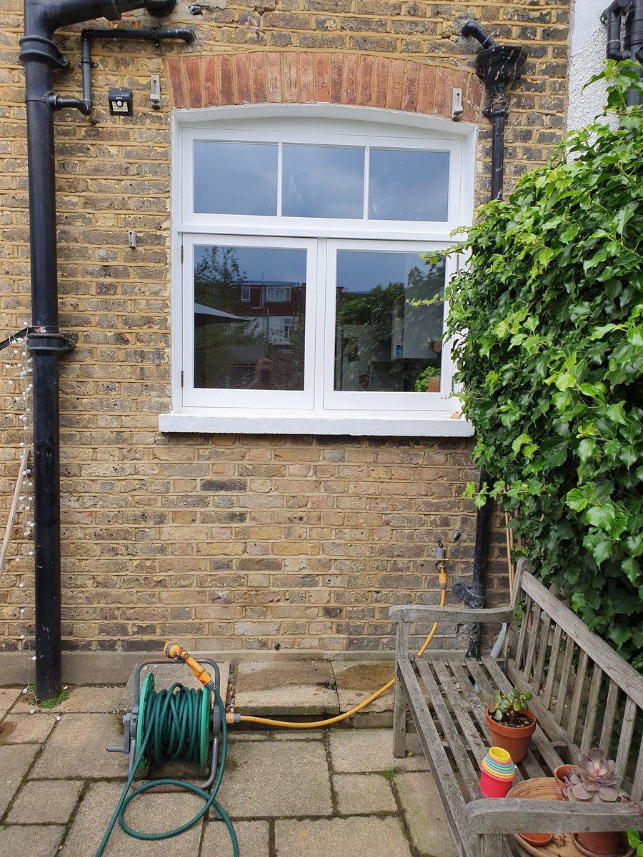 Brickwork alterations in #beckenham. For all your Brickwork repairs, pointing and cleaning please contact us on 07985112908 info@simmonsbrickwork.co.uk 
⭐⭐⭐⭐⭐ Reviews