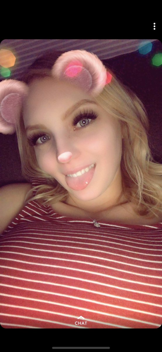 OMickelsen's tweet photo. My girl is beyond gorgeous😍 https://t.co/2qXZF1C9G2